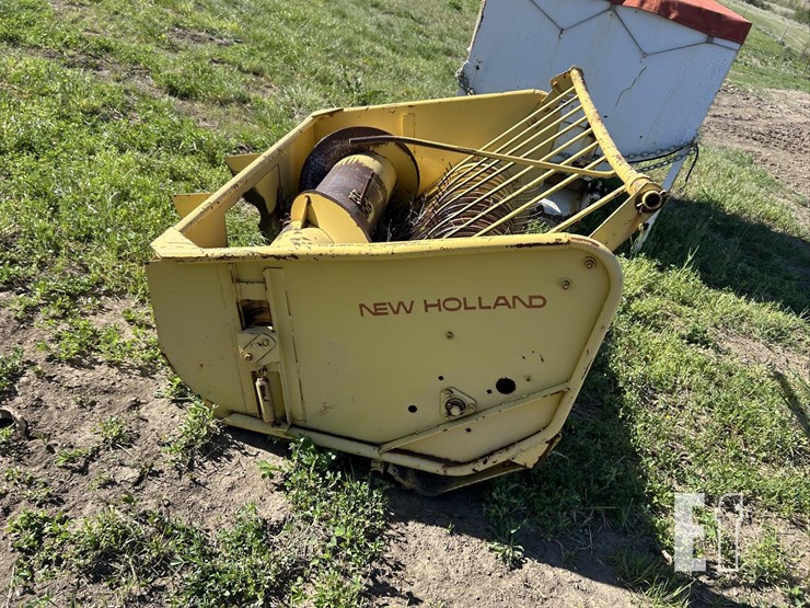 new-holland-717w-image-4
