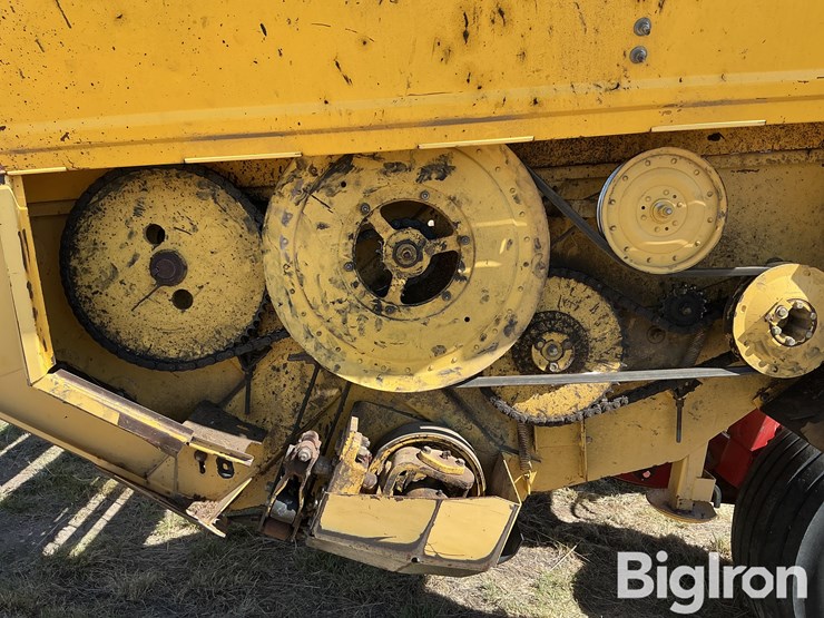 new-holland-1475-image-18
