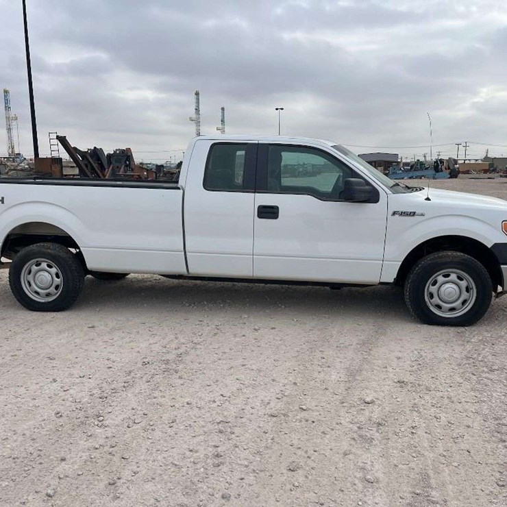 2013 FORD F150
