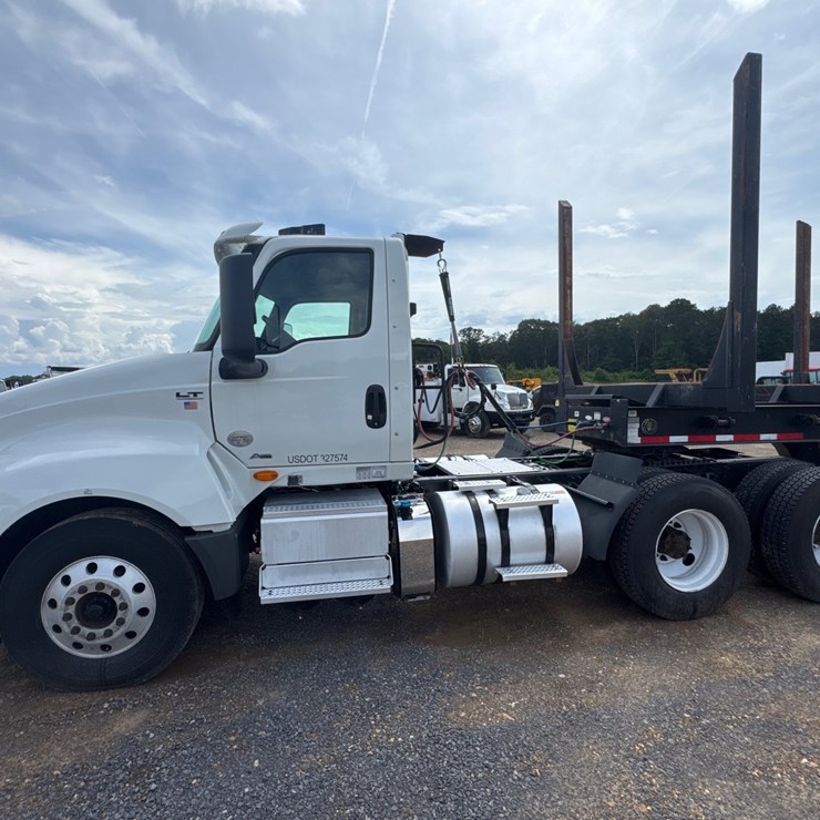2019 INTERNATIONAL LT