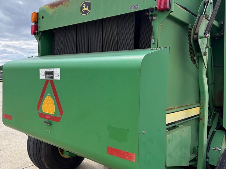 john-deere-568-image-21