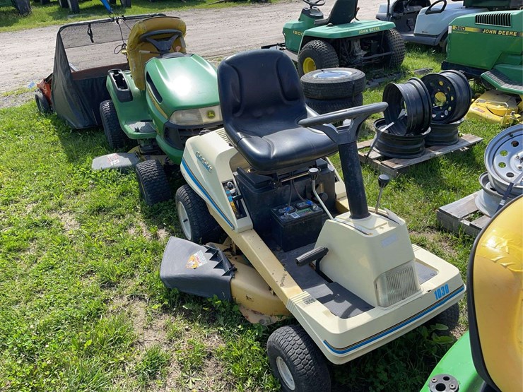 cub-cadet-1030-image-1