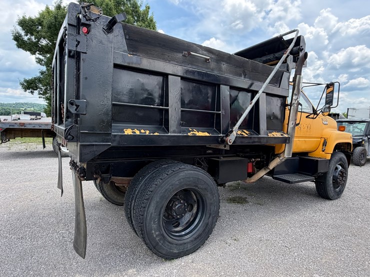 1996-gmc-topkick-image-3