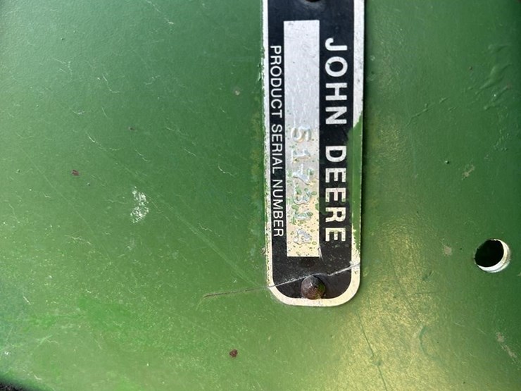 1982-john-deere-843-image-22