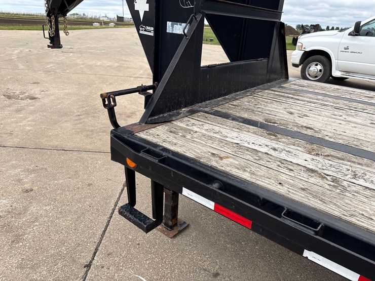 2010-97”-x-36’-pj-trailers-gooseneck-deck-over-trailer-image-19