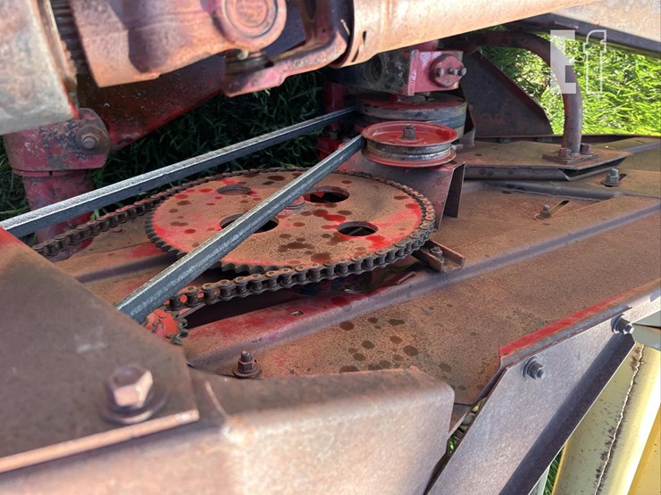 new-holland-490-image-8