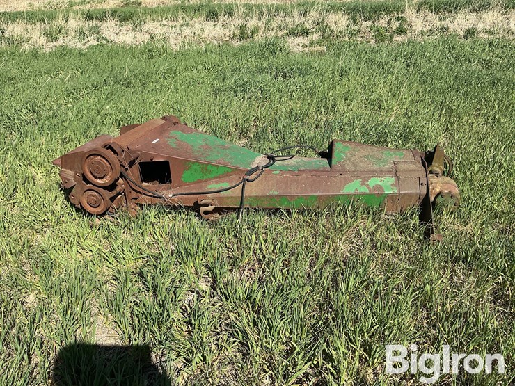 john-deere-5830-image-8