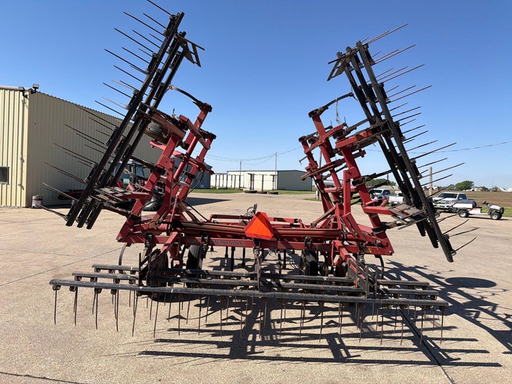 case-ih-4800-image-5