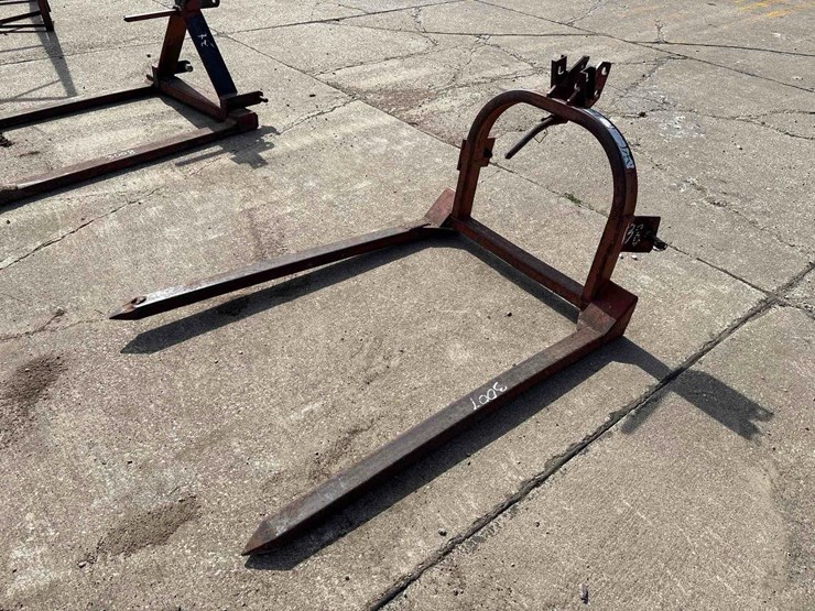 3pt-3-prong-bale-fork-image-2