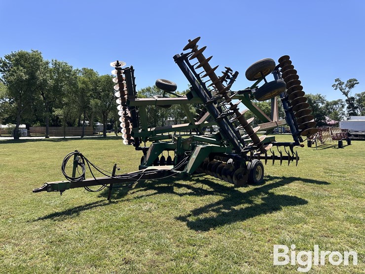 john-deere-650-image-1