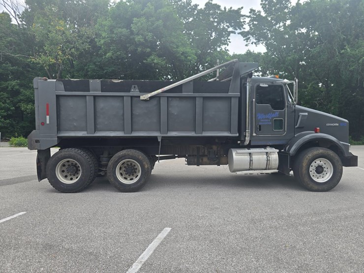 2003-kenworth-t800-image-25