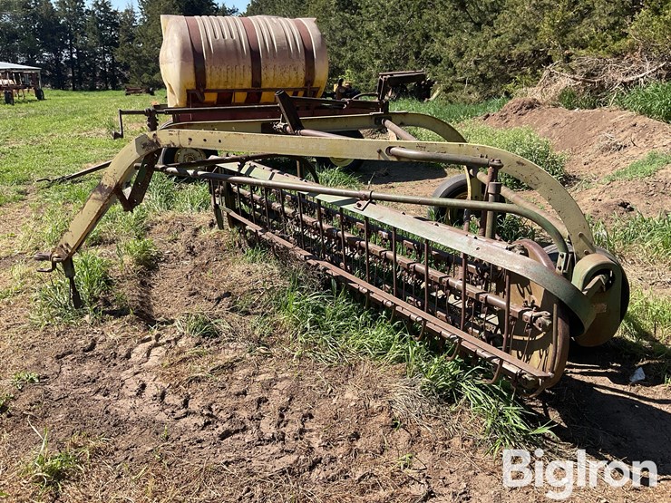 john-deere-896-image-8