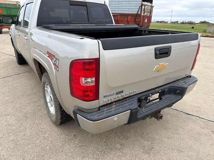2009-chevrolet-1500-image-6