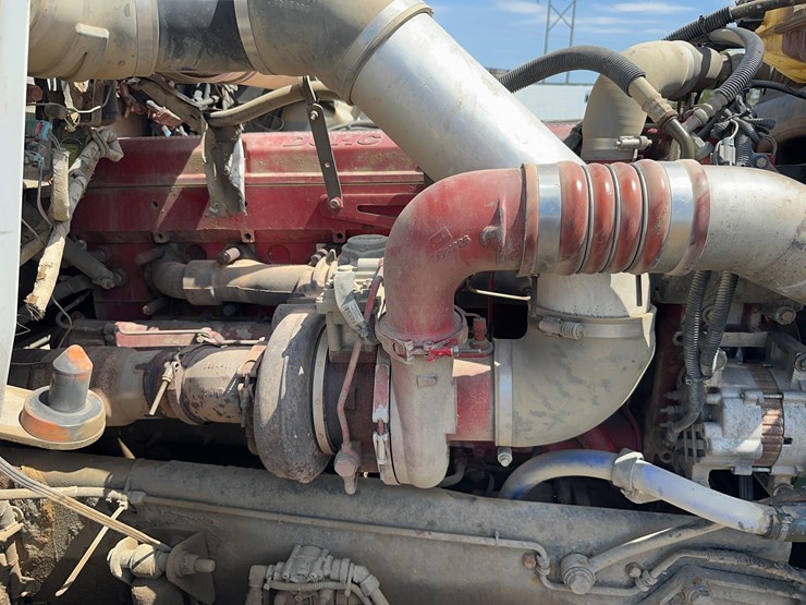 2009-kenworth-t800-day-cab-image-6