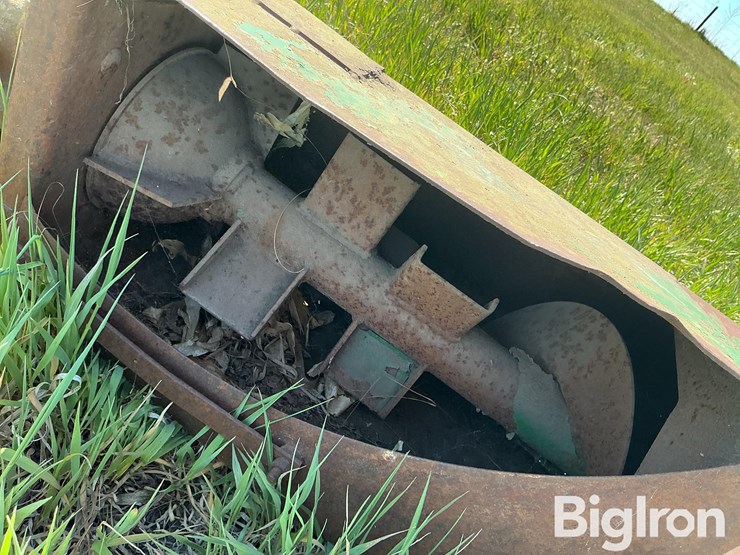 john-deere-5830-image-17