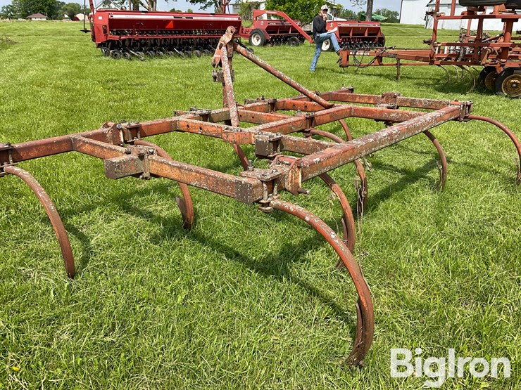 chisel-plow-image-7