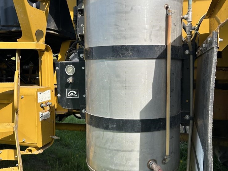 ag-chem-terra-gator-8244-image-26