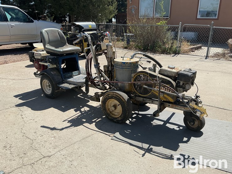 2004-graco-line-driver-6900-ride-on-striping-system-image-3