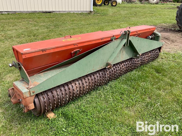 brillion-sure-stand-sst-1201-cultipacker-drill-image-3