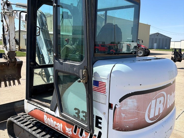 2001-bobcat-331e-image-32