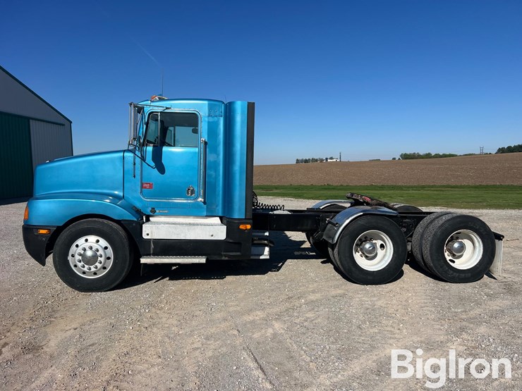1990-kenworth-t400-image-8