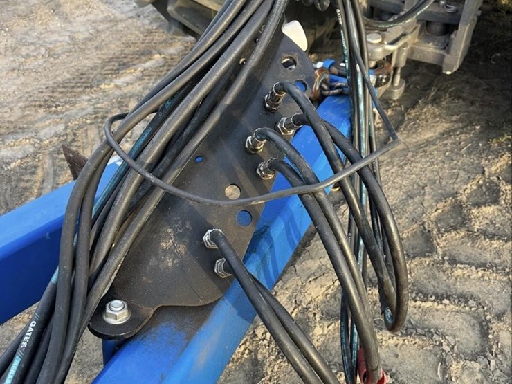 2023-landoll-7530-32-image-16
