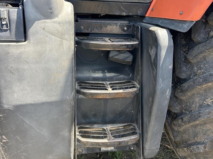 2005-agco-dt180a-image-18