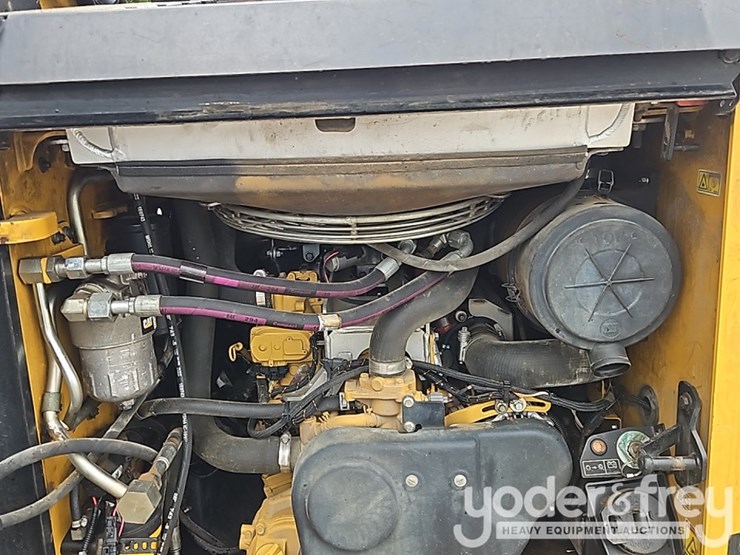 2022-caterpillar-299d3-xe-image-19
