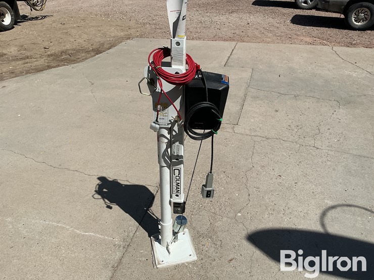 strong-arm-p10-dc-electric-winch-on-coleman-crane-image-6