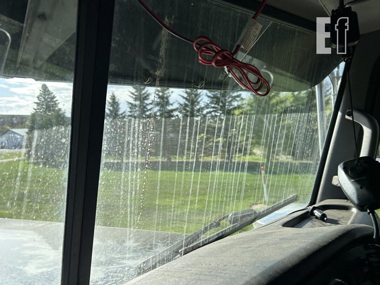 2017-peterbilt-389-image-71