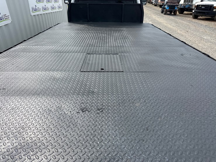 2018-ford-f550-image-9