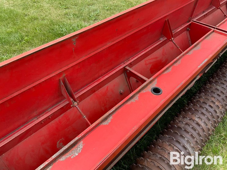 brillion-sure-stand-sst-1201-cultipacker-drill-image-13
