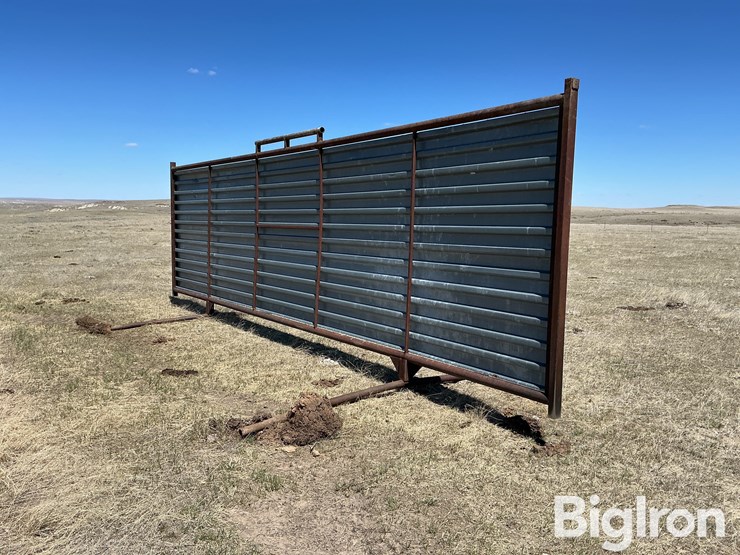 portable-free-standing-wind-break-panel-image-5