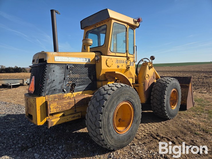 john-deere-644-image-5