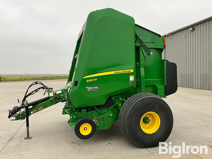 2022-john-deere-560m-image-8
