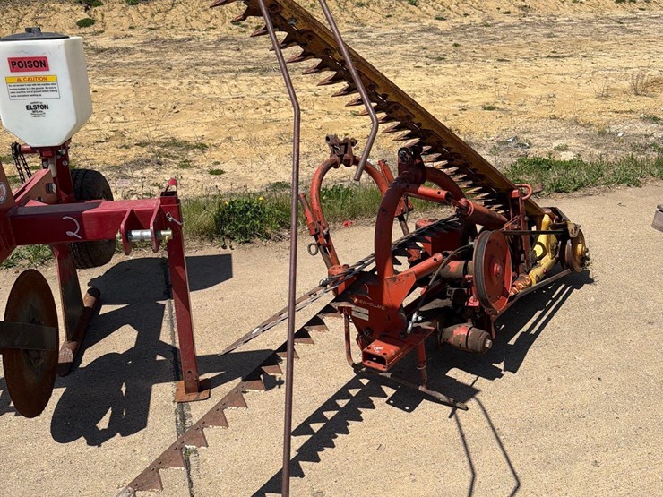 new-holland-451-image-3
