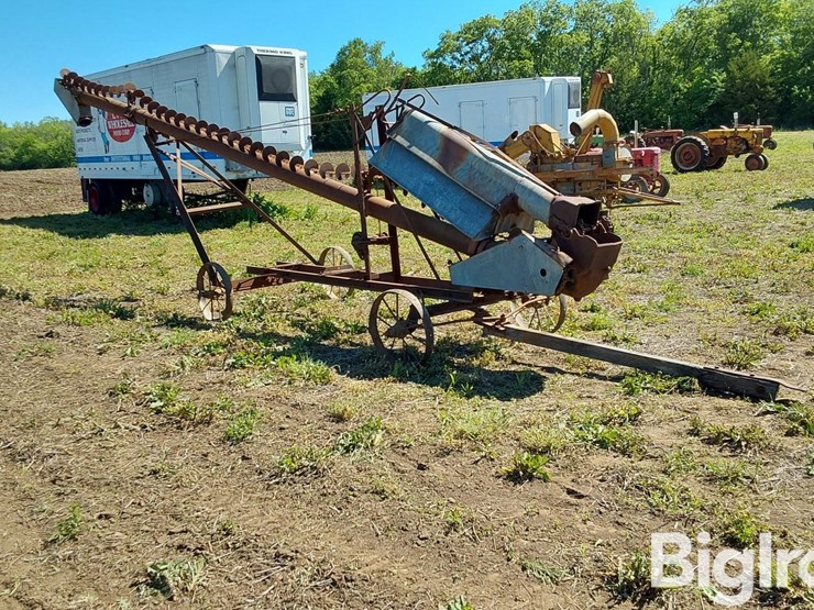 john-deere-25-image-3