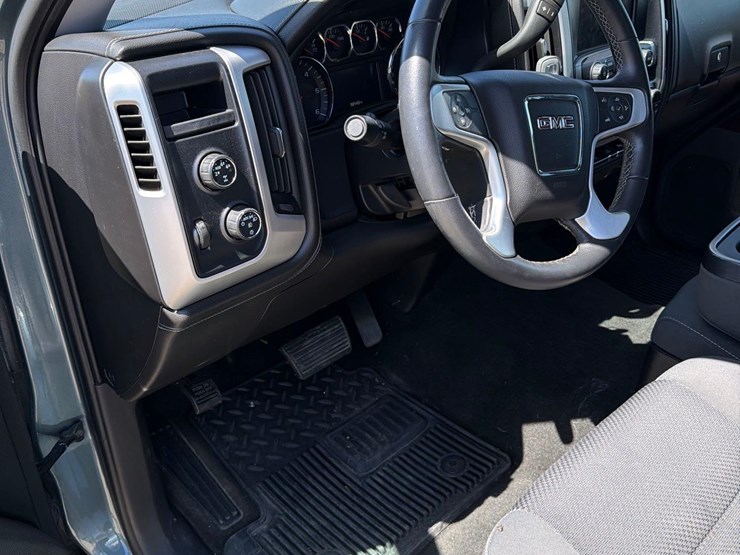 2014-gmc-sierra-1500-image-34