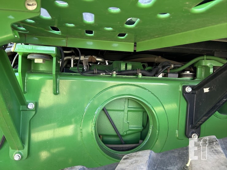 2013-john-deere-9560rt-image-65