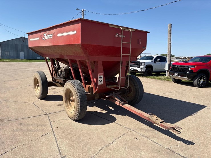demco-250-image-2