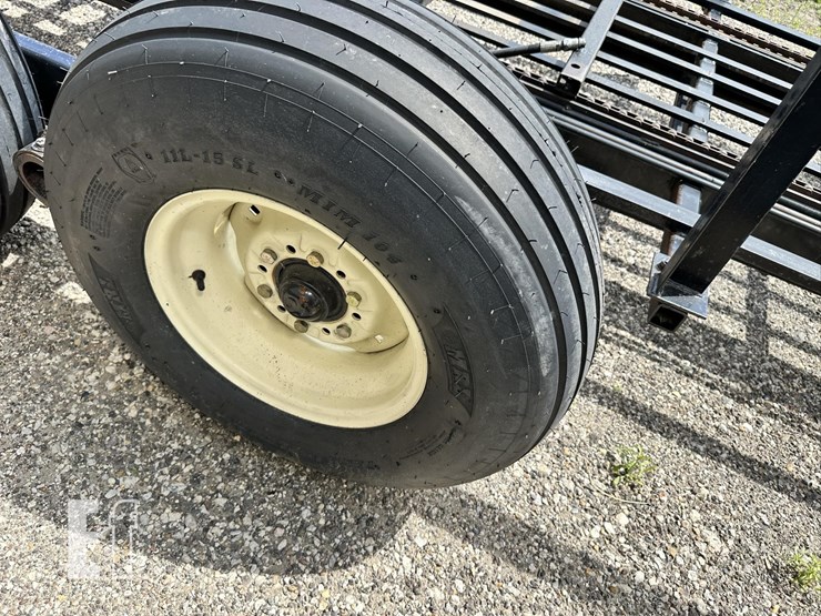 john-deere-568-image-16