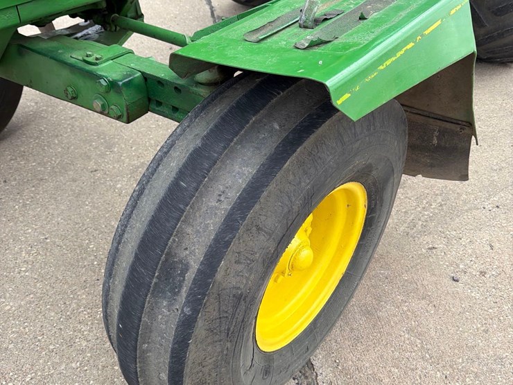 john-deere-4430-image-22