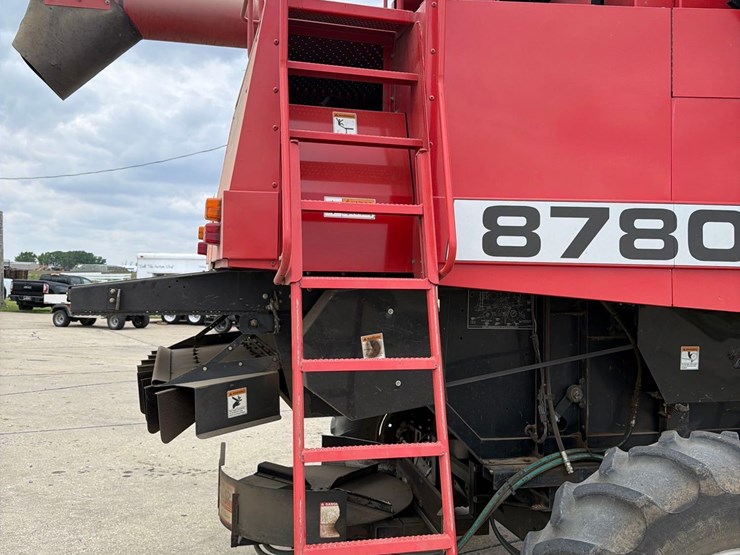 2001-massey-ferguson-8780xp-image-67