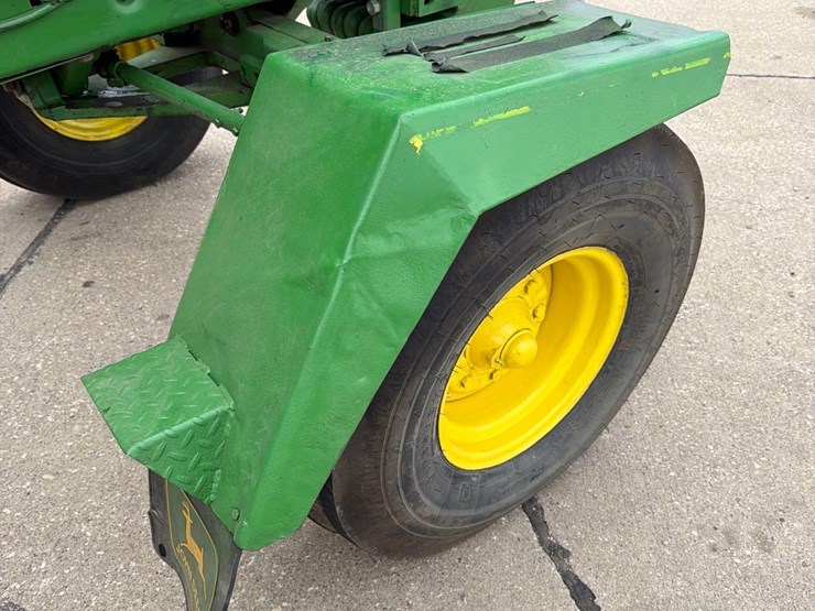 john-deere-4430-image-17