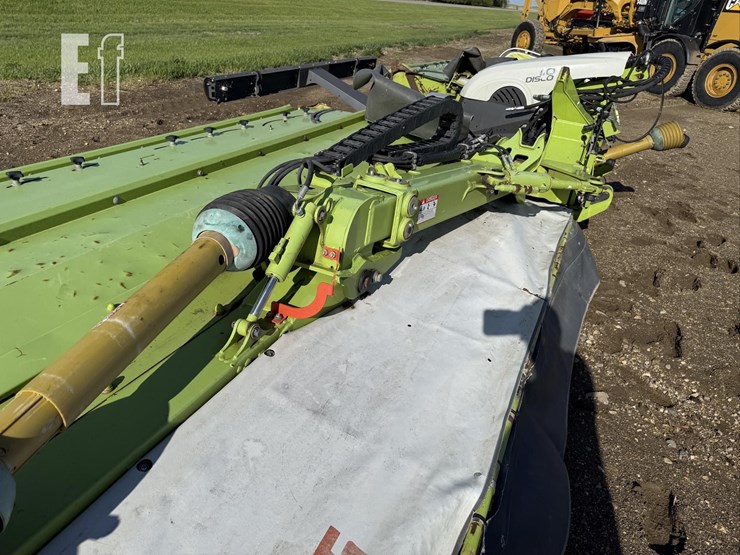 2015-claas-disco-3600fc-image-50