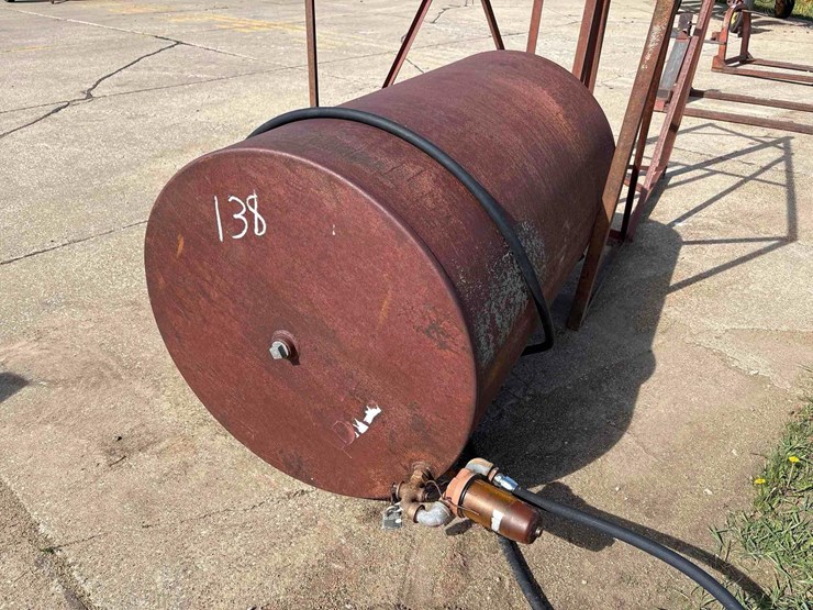 300-gallon-fuel-barrel-w/-stand-image-5