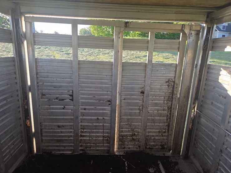 2002-eby-ruffneck-8'x24'-aluminum-livestock-trailer-image-44