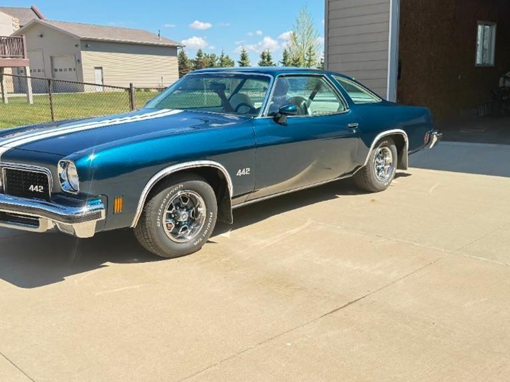 1974-oldsmobile-cutlass-442-image-3