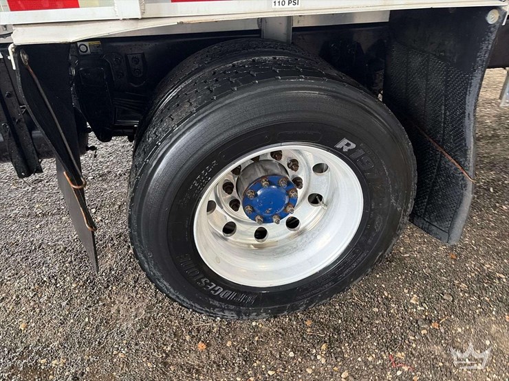 2014-kenworth-t370-image-23