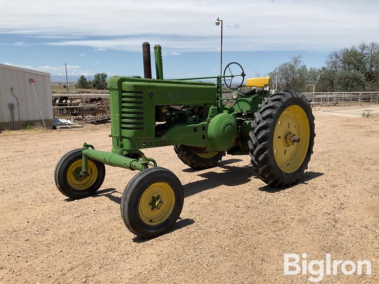 1951-john-deere-model-a-image-1